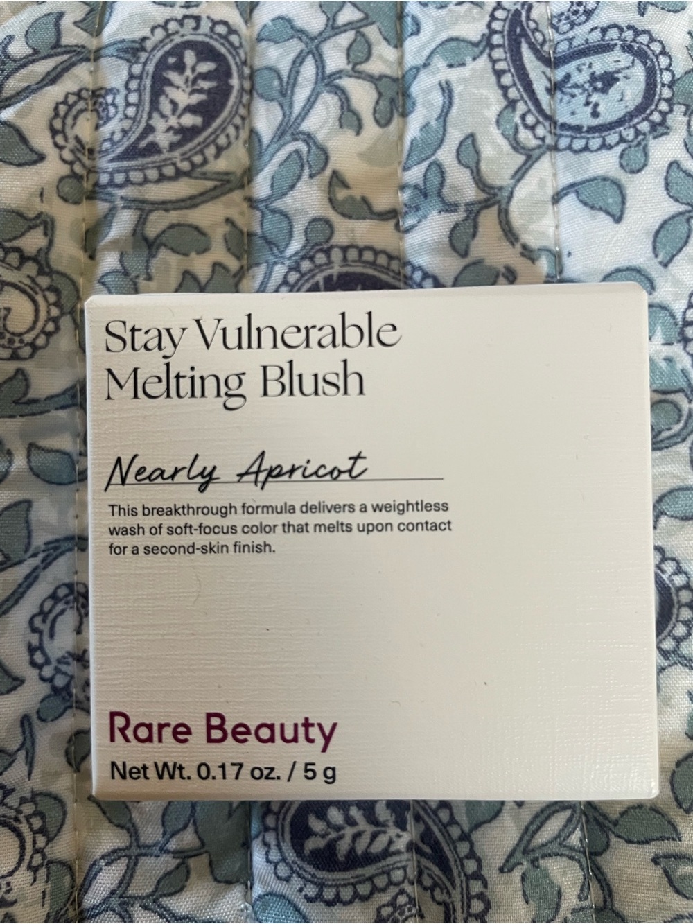 Rare Beauty Stay Vulnerable Melting Blush — Nearly Apricot